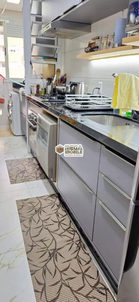 Apartamento à venda com 3 quartos, 76m² - Foto 4