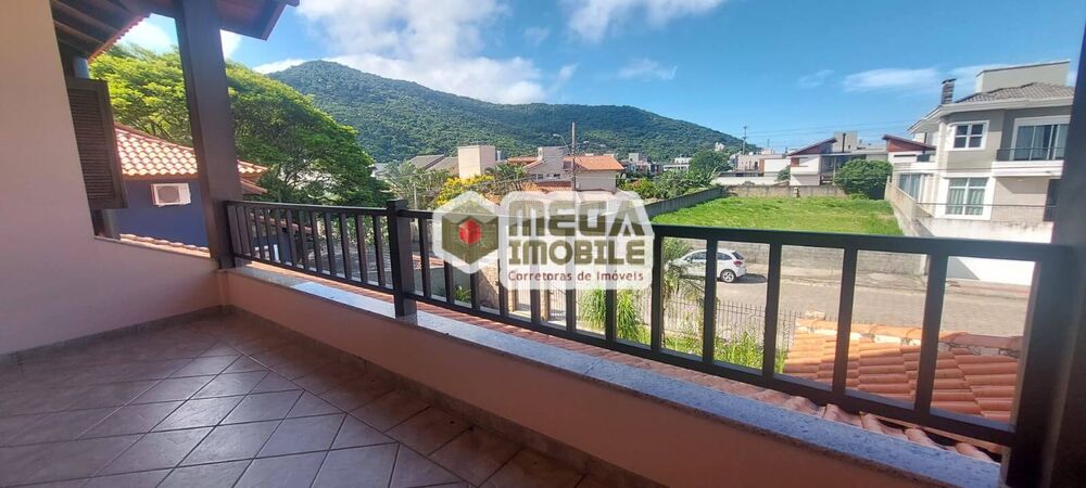 Casa à venda com 5 quartos, 450m² - Foto 4