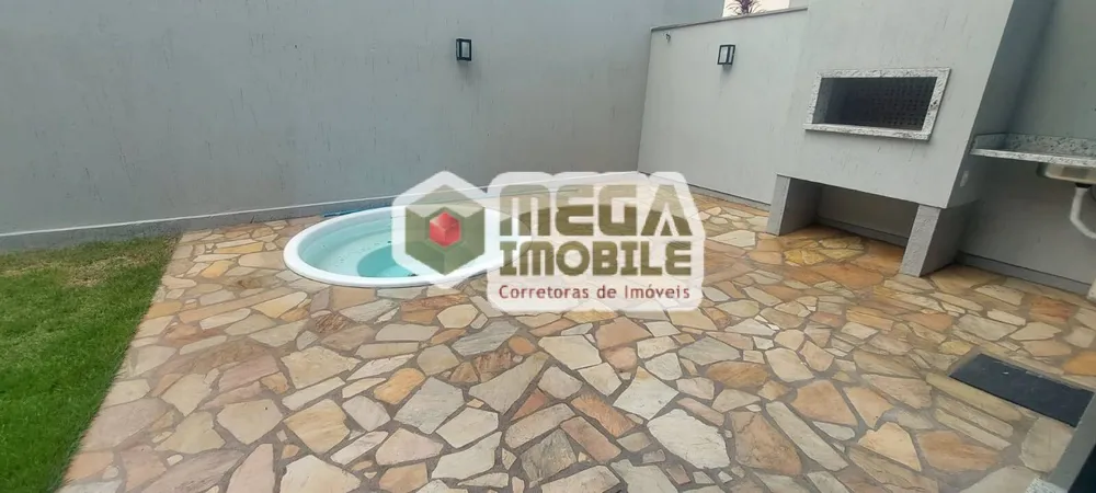 Casa, 3 quartos, 182 m² - Foto 2