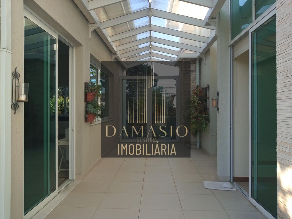 Casa, 4 quartos, 720 m² - Foto 1
