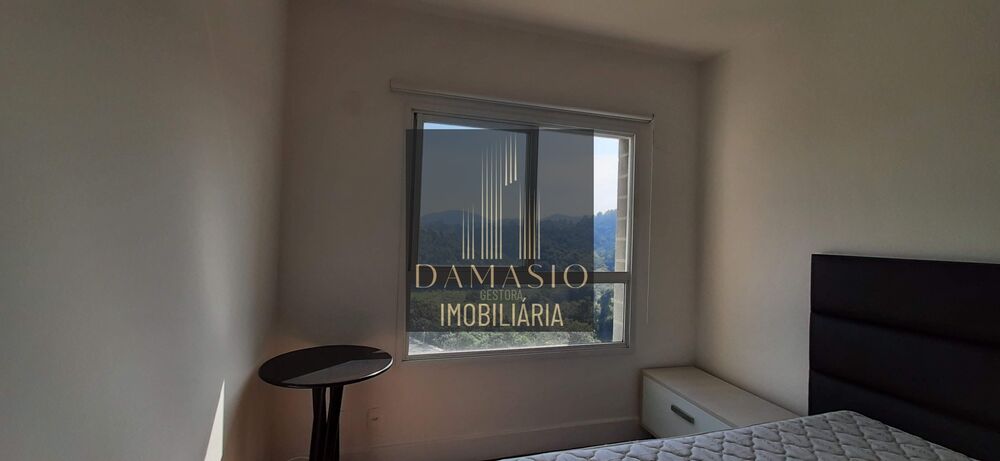 Apartamento à venda com 1 quarto, 62m² - Foto 2
