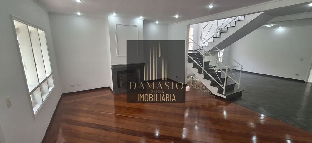 Casa para alugar com 2 quartos, 248m² - Foto 2