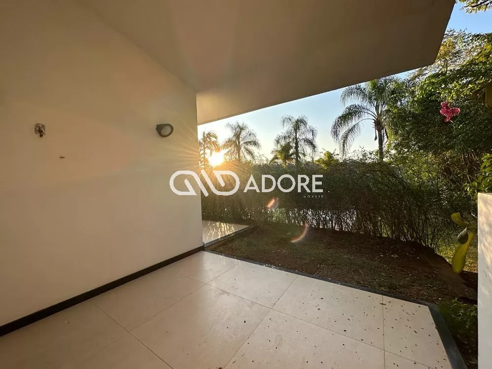 Casa para alugar com 6 quartos, 775m² - Foto 26