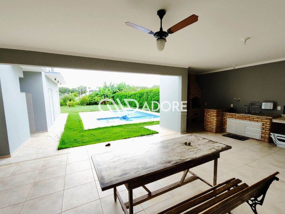 Casa, 4 quartos, 1025 m² - Foto 4