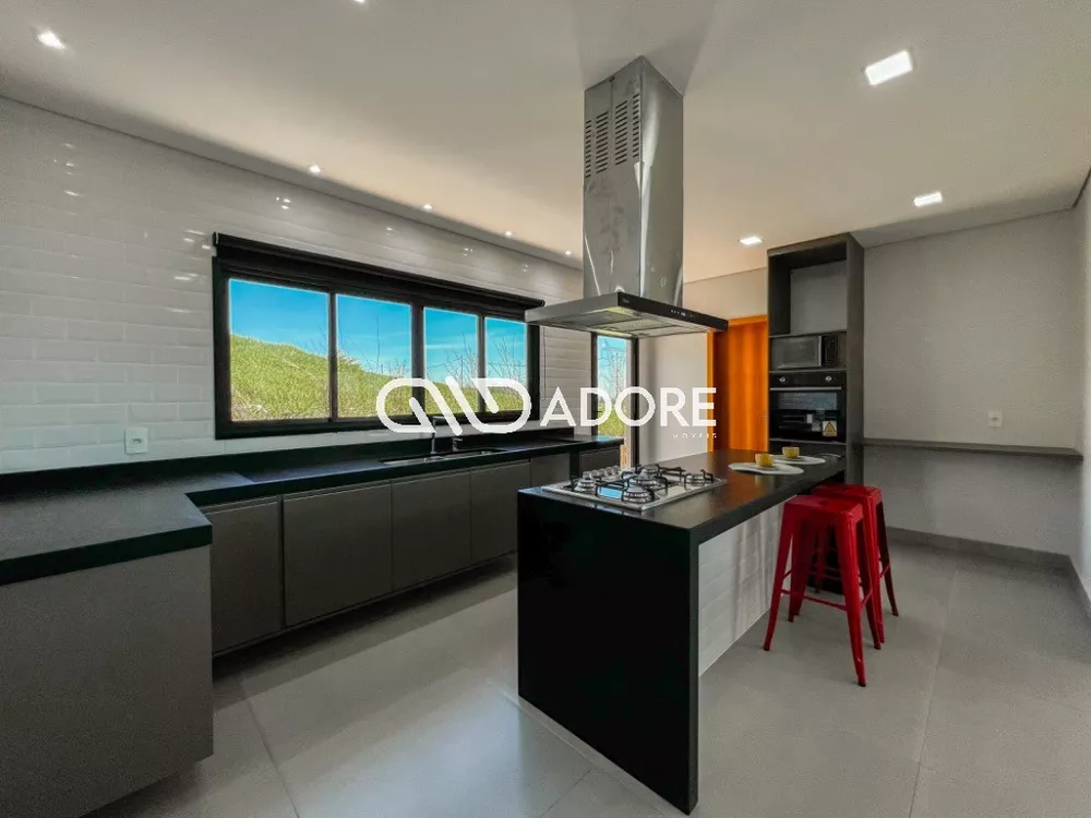 Casa à venda com 4 quartos, 435m² - Foto 11