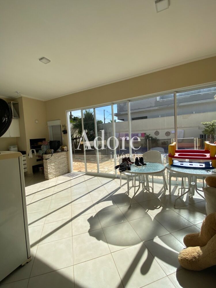 Casa, 3 quartos, 203 m² - Foto 4