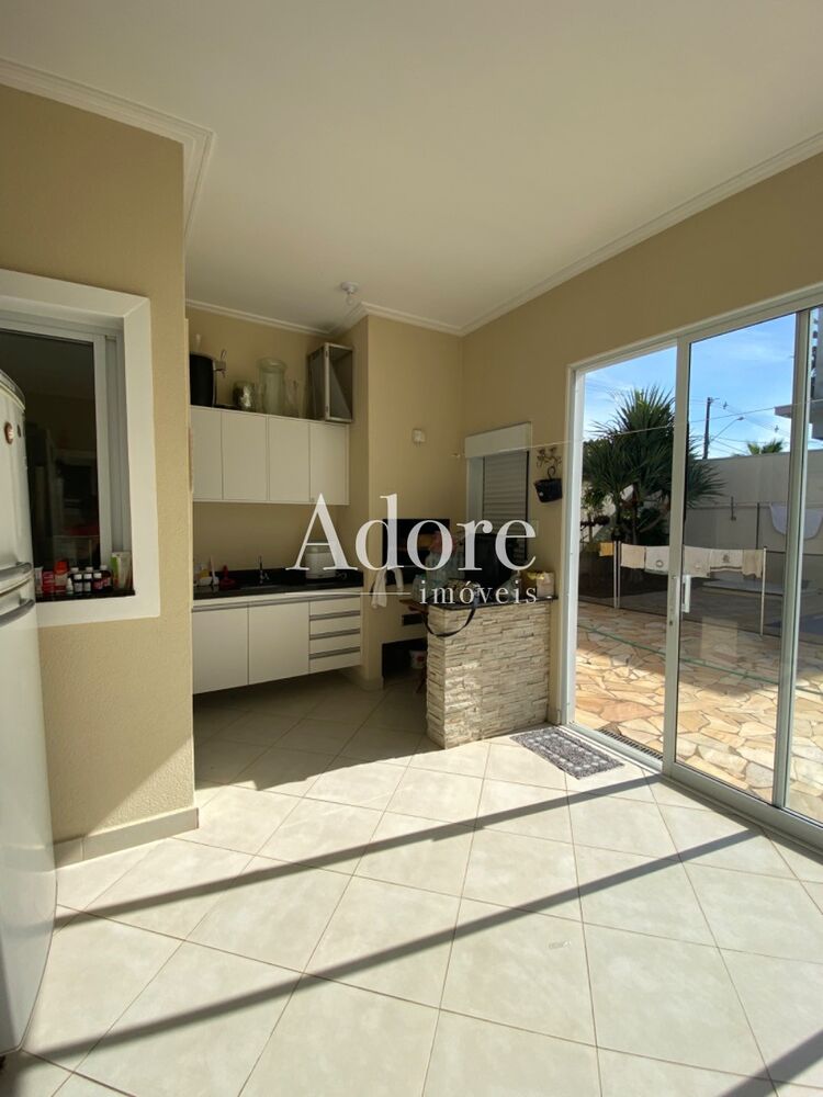 Casa, 3 quartos, 203 m² - Foto 3