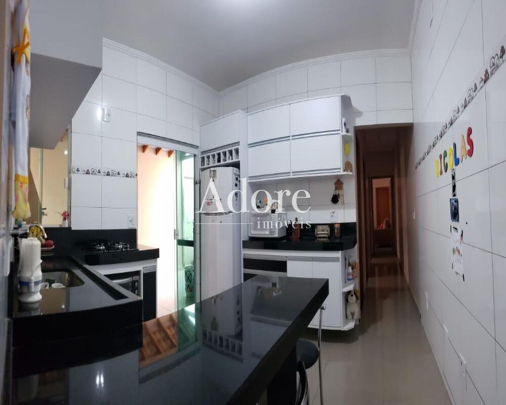 Casa à venda com 3 quartos, 150m² - Foto 7