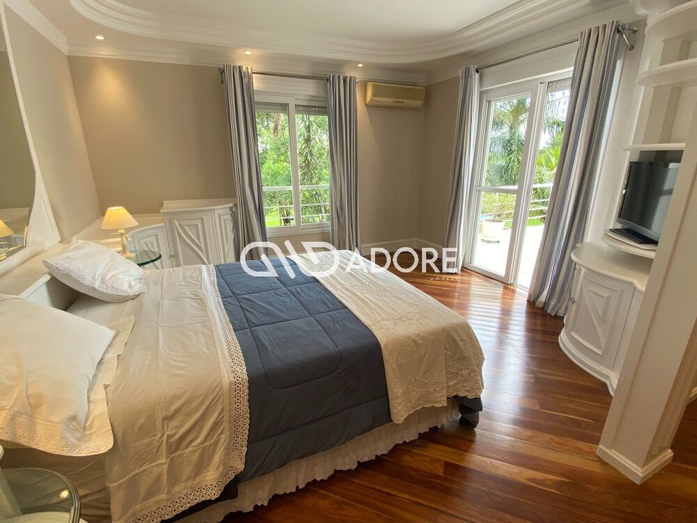 Casa para alugar com 5 quartos, 567m² - Foto 4