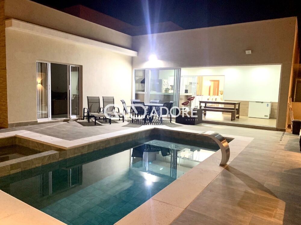 Casa, 3 quartos, 239 m² - Foto 4