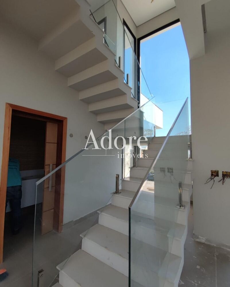 Casa, 4 quartos, 353 m² - Foto 2