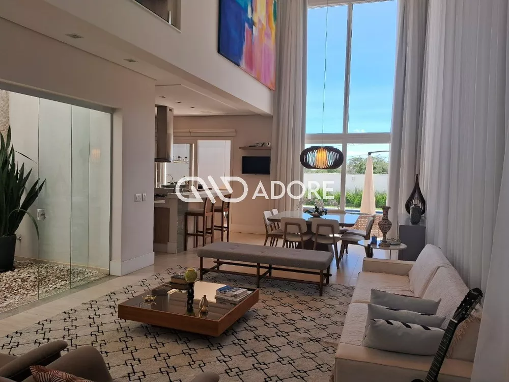 Casa à venda com 3 quartos, 304m² - Foto 3