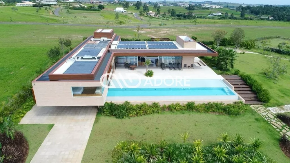 Casa à venda com 3 quartos, 841m² - Foto 1