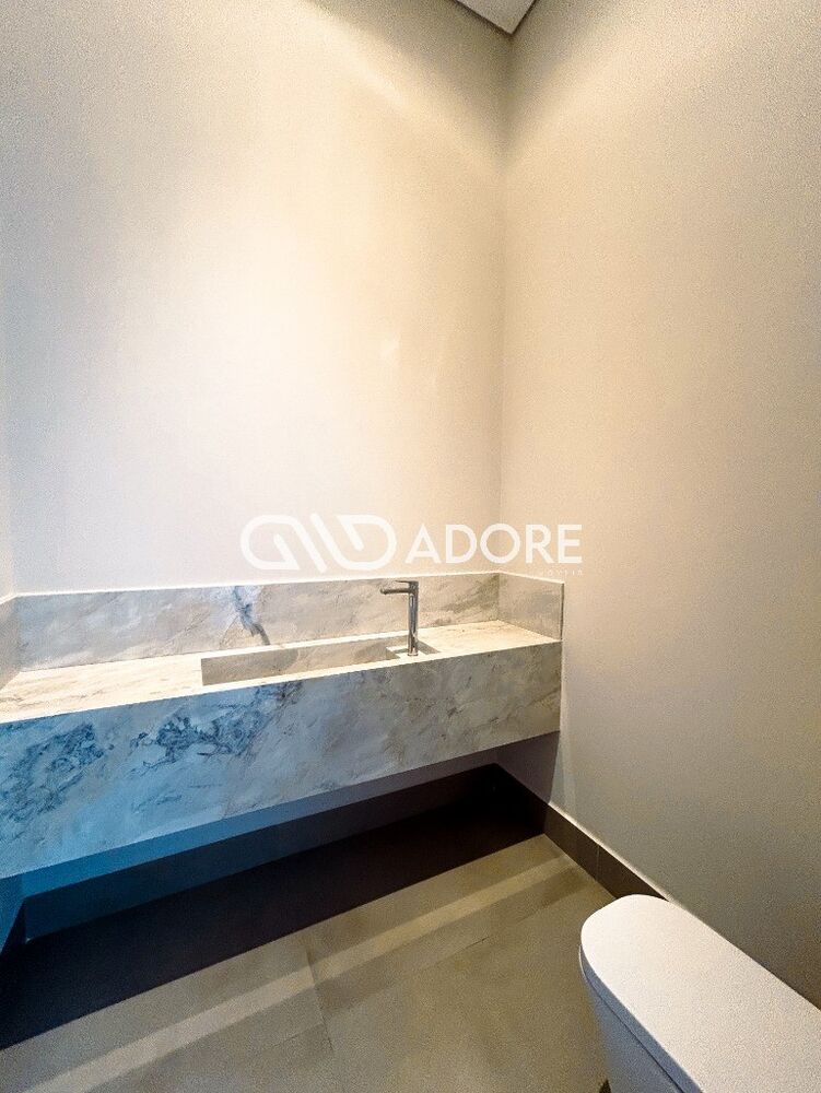 Casa, 5 quartos, 831 m² - Foto 1