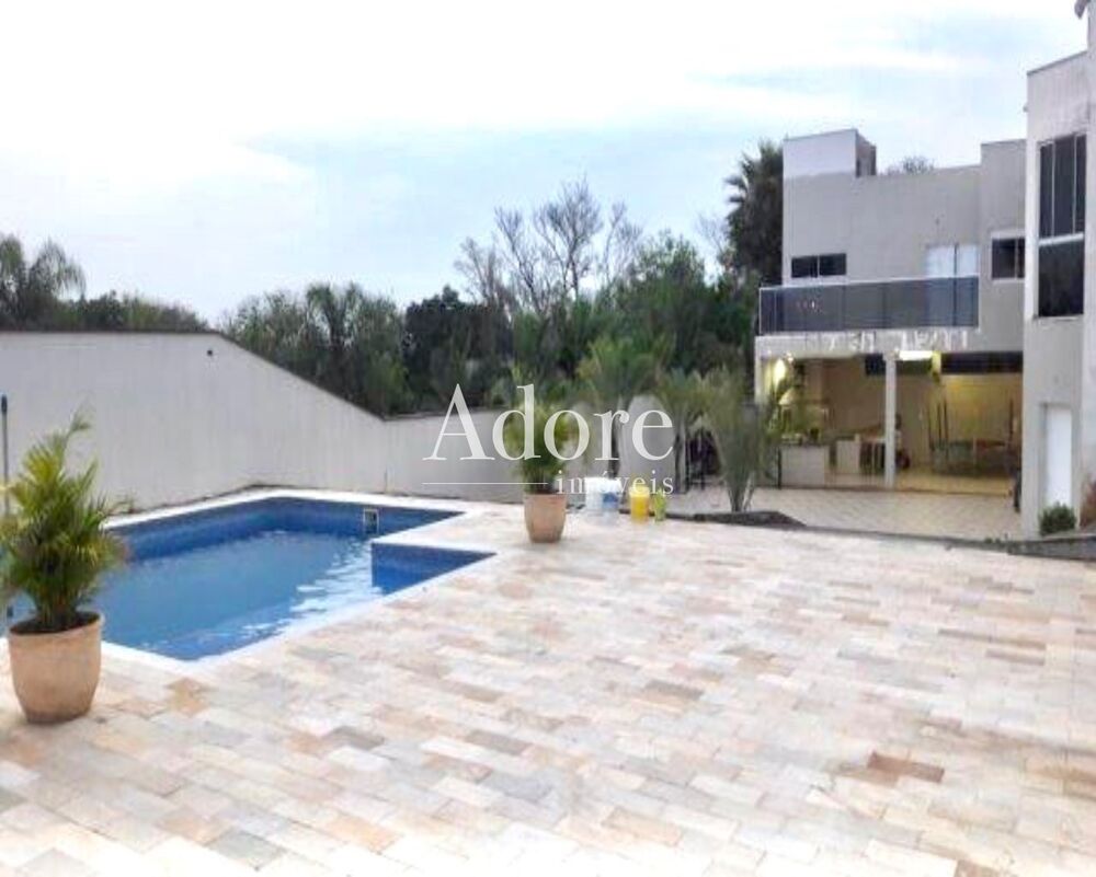 Casa, 3 quartos, 380 m² - Foto 1