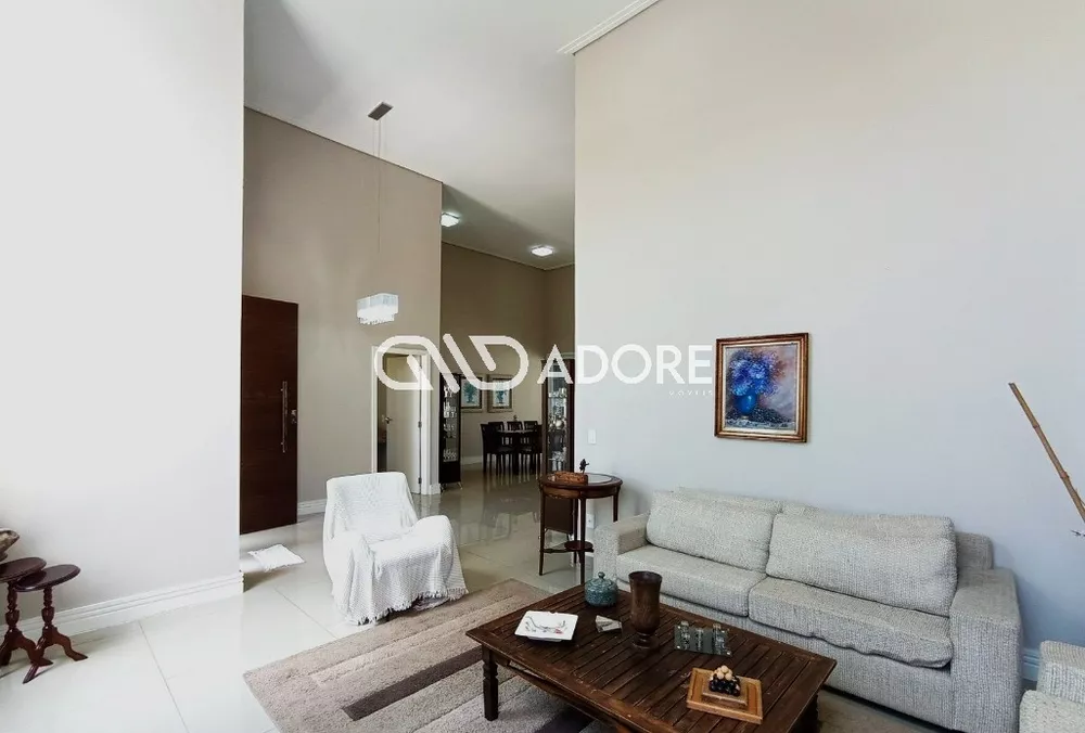 Casa à venda com 4 quartos, 350m² - Foto 3