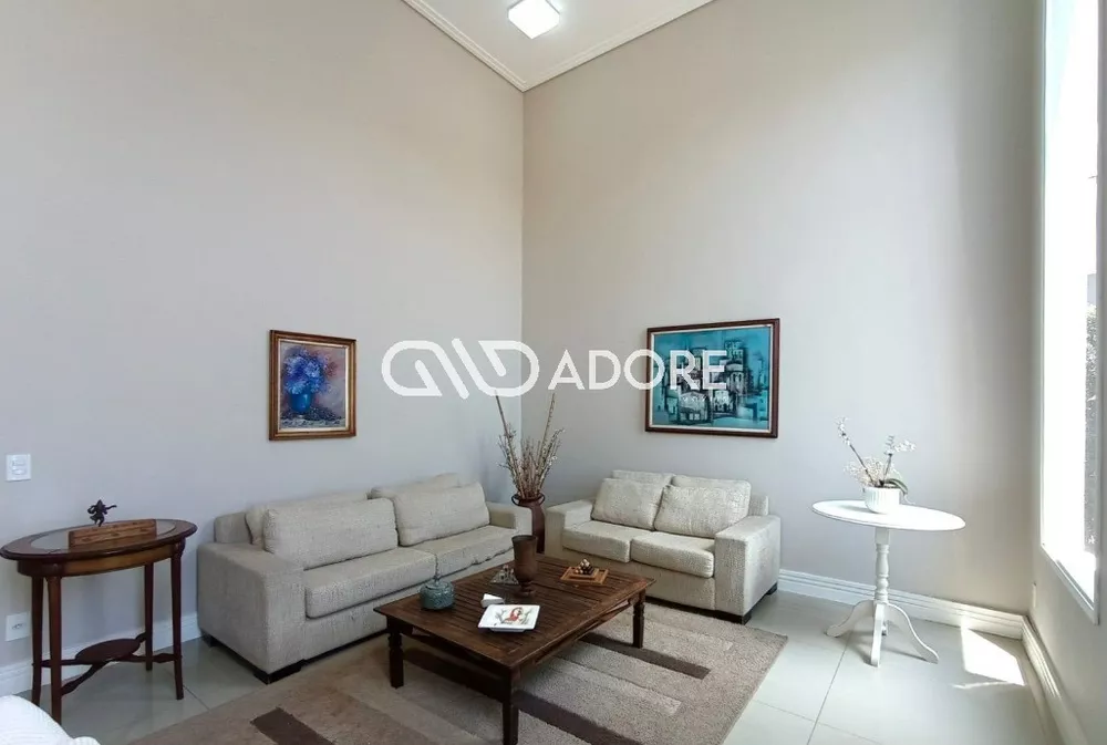 Casa à venda com 4 quartos, 350m² - Foto 4