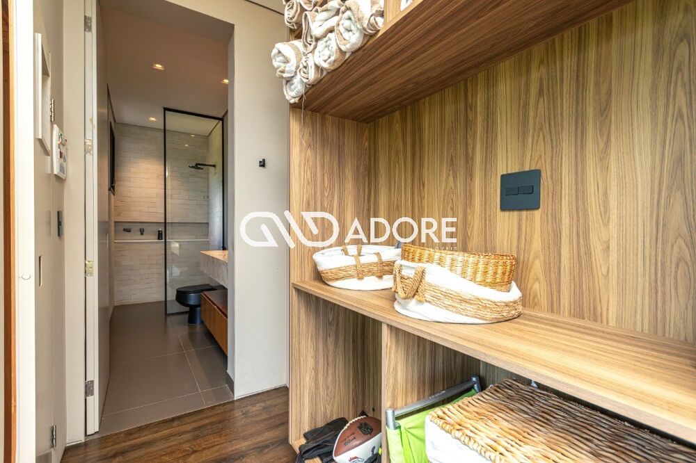 Casa, 6 quartos, 887 m² - Foto 1
