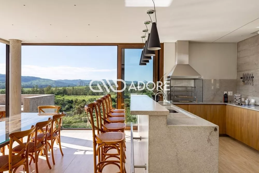 Casa à venda com 4 quartos, 680m² - Foto 4