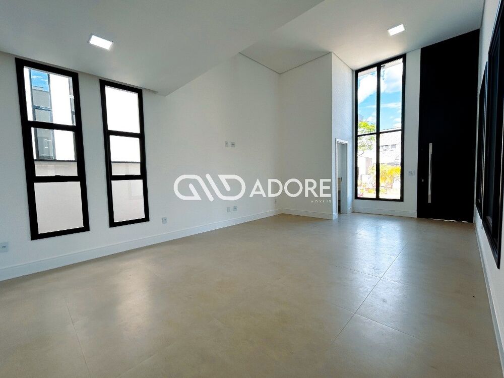 Casa, 3 quartos, 300 m² - Foto 1