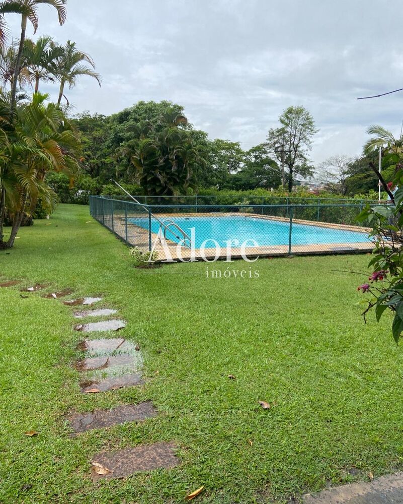 Casa à venda e aluguel com 4 quartos, 2387m² - Foto 3