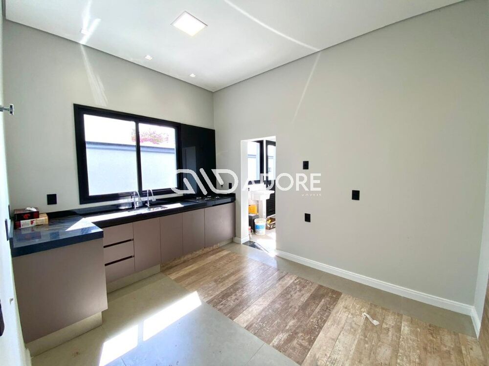 Casa, 4 quartos, 292 m² - Foto 2