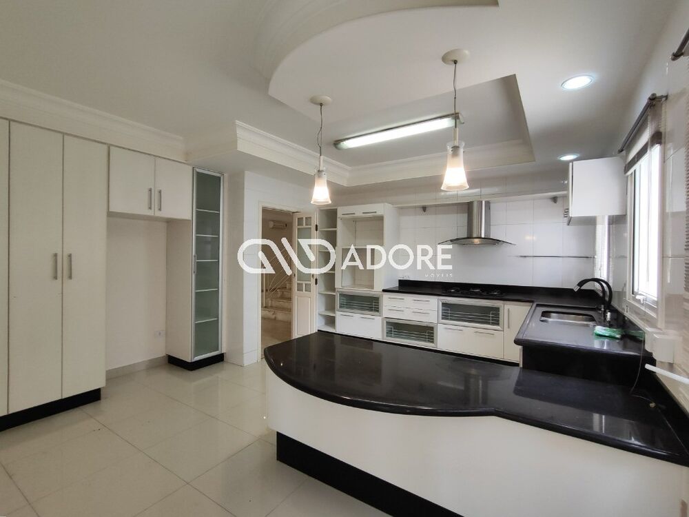 Casa, 4 quartos, 350 m² - Foto 2