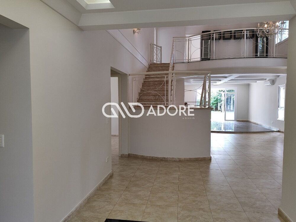 Casa, 4 quartos, 350 m² - Foto 1