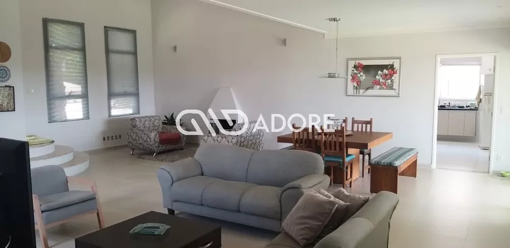 Casa à venda com 3 quartos, 280m² - Foto 3