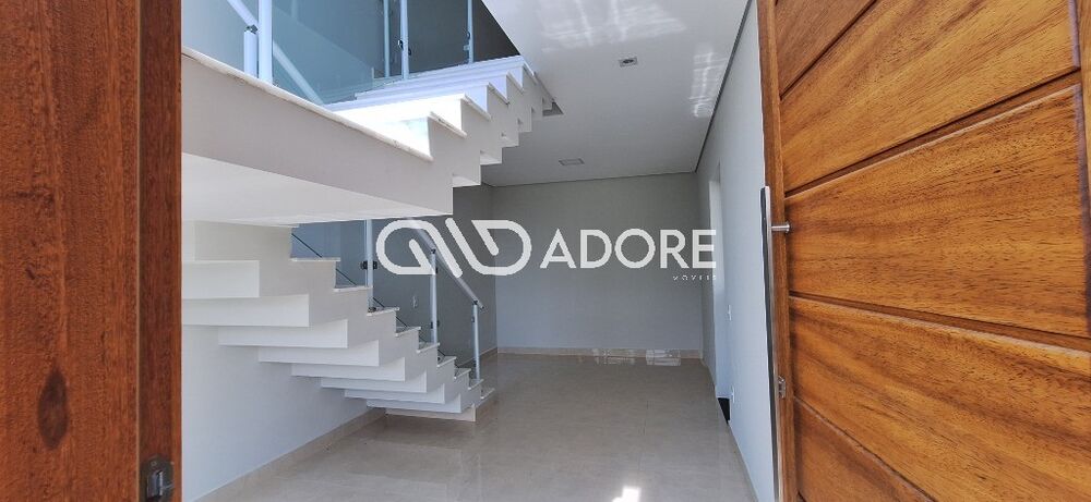 Casa, 3 quartos, 213 m² - Foto 1