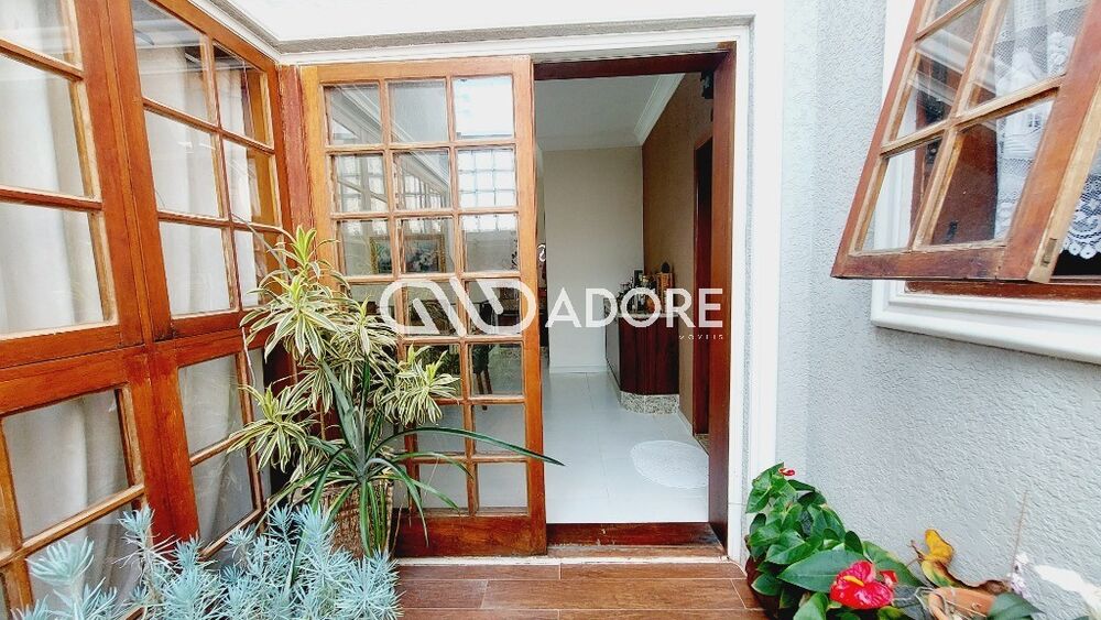 Casa à venda com 3 quartos, 219m² - Foto 10