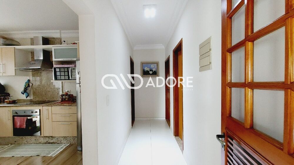 Casa à venda com 3 quartos, 219m² - Foto 9