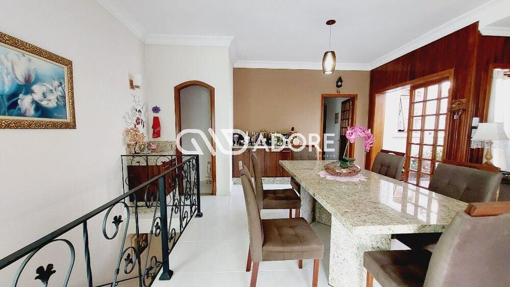 Casa à venda com 3 quartos, 219m² - Foto 25