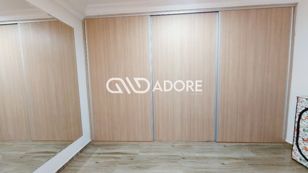 Casa à venda com 3 quartos, 219m² - Foto 17