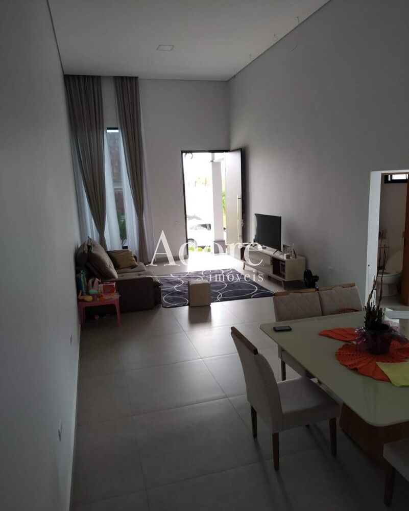 Casa, 3 quartos, 253 m² - Foto 2