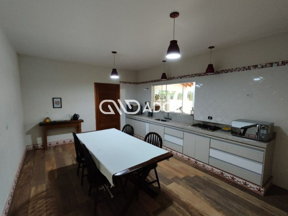 Casa, 3 quartos, 282 m² - Foto 3