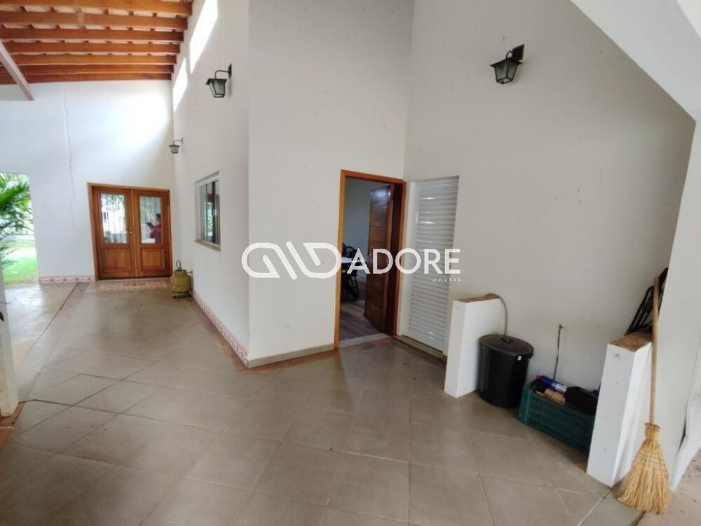 Casa, 3 quartos, 282 m² - Foto 1