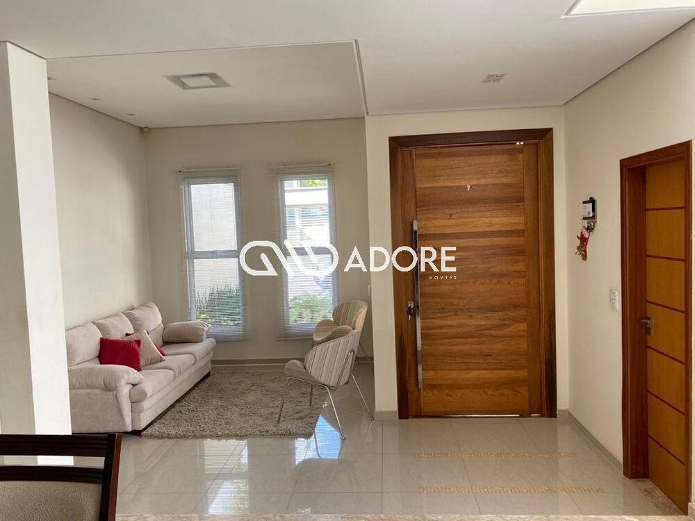 Casa, 3 quartos, 260 m² - Foto 1
