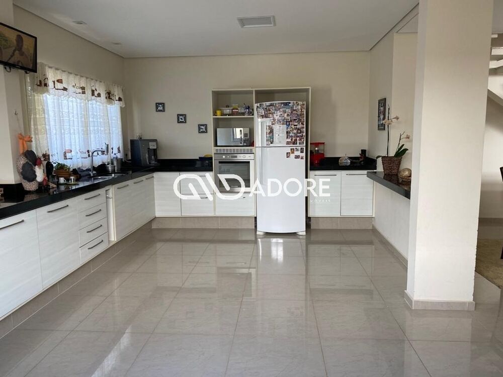 Casa, 3 quartos, 260 m² - Foto 4