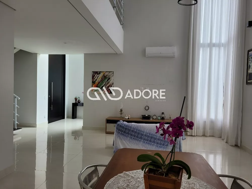 Casa à venda com 3 quartos, 275m² - Foto 4