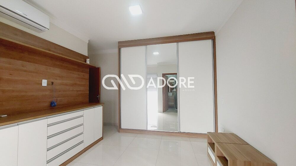 Casa, 3 quartos, 104 m² - Foto 1