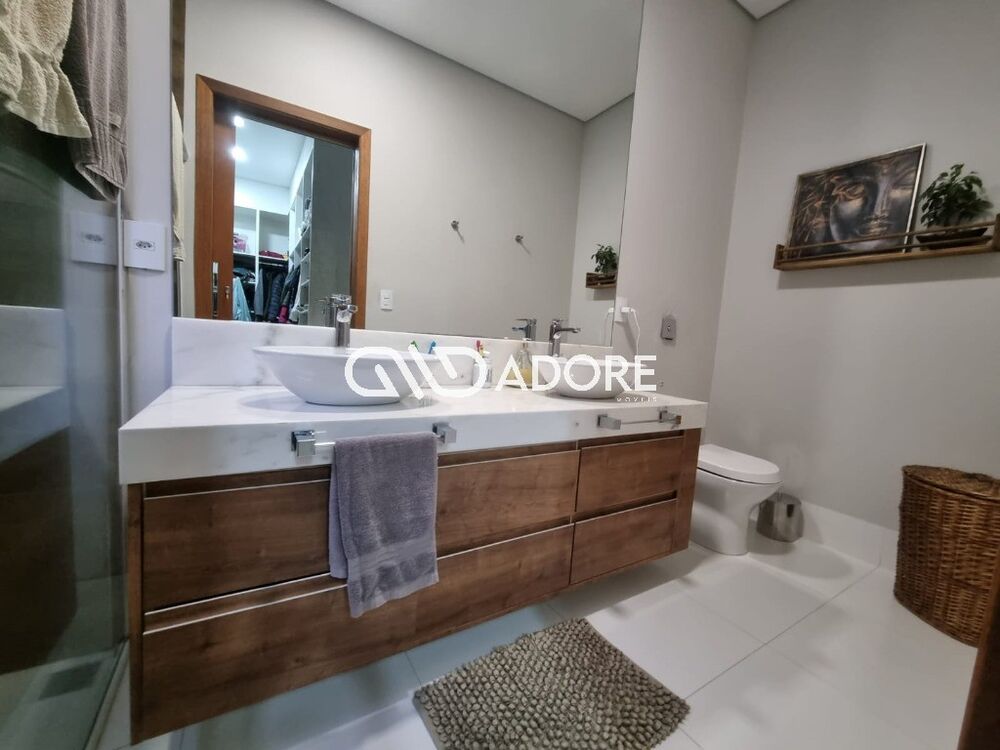 Casa, 3 quartos, 242 m² - Foto 6