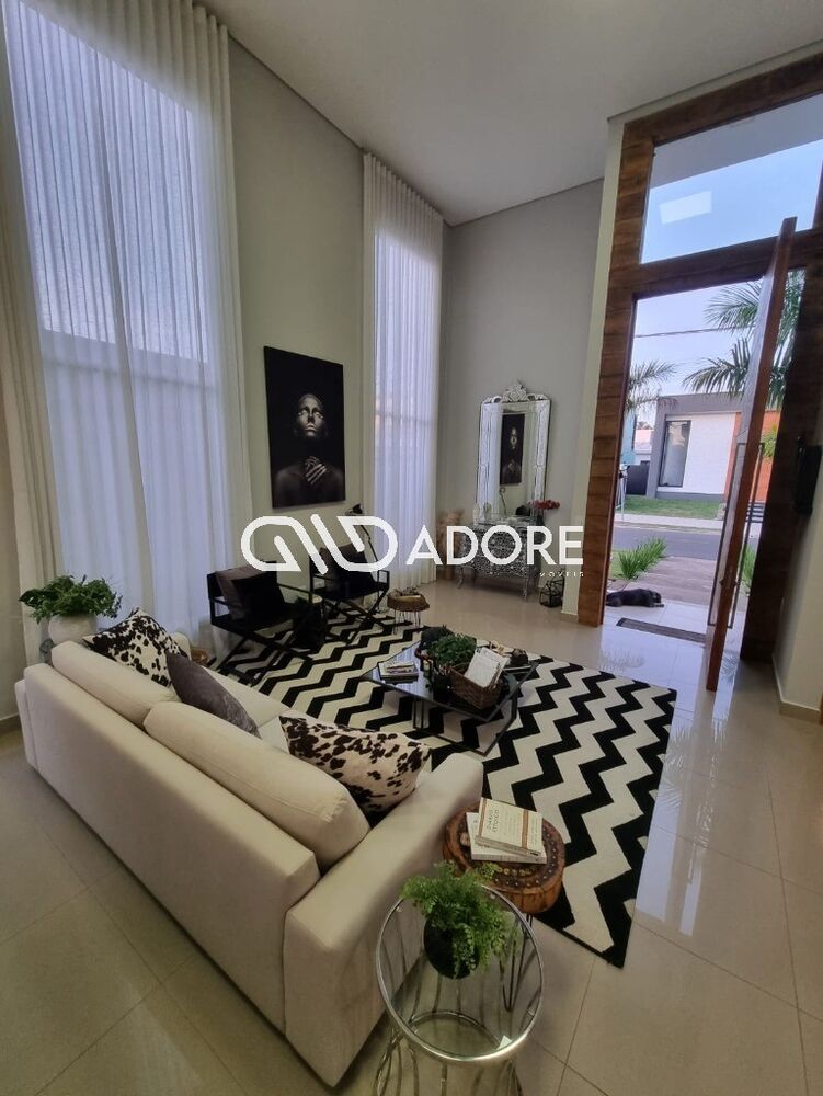 Casa, 3 quartos, 242 m² - Foto 3