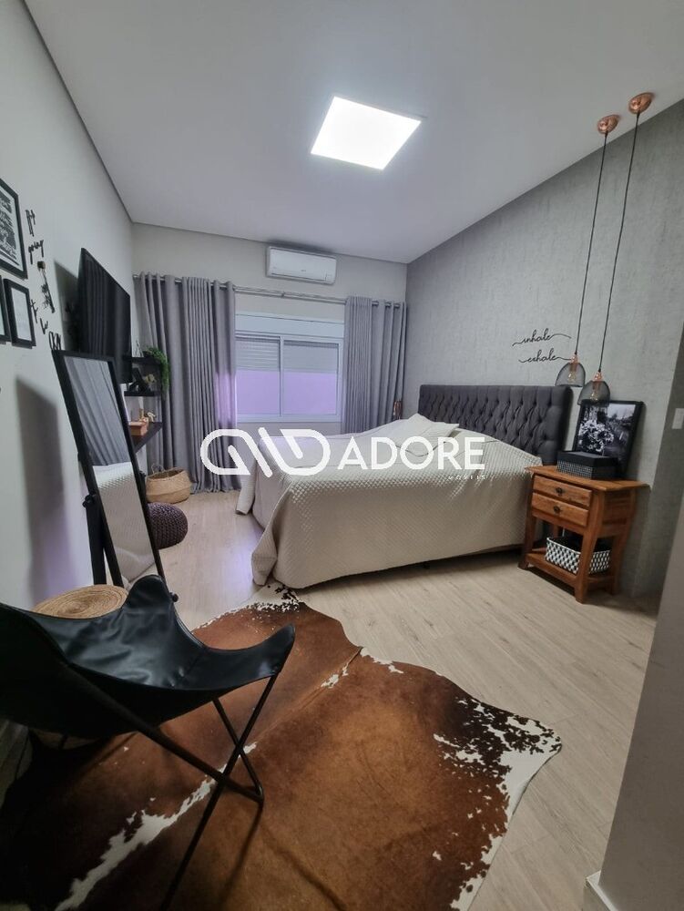Casa, 3 quartos, 242 m² - Foto 5