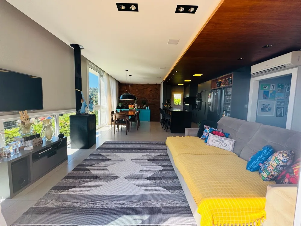Casa, 4 quartos, 220 m² - Foto 3