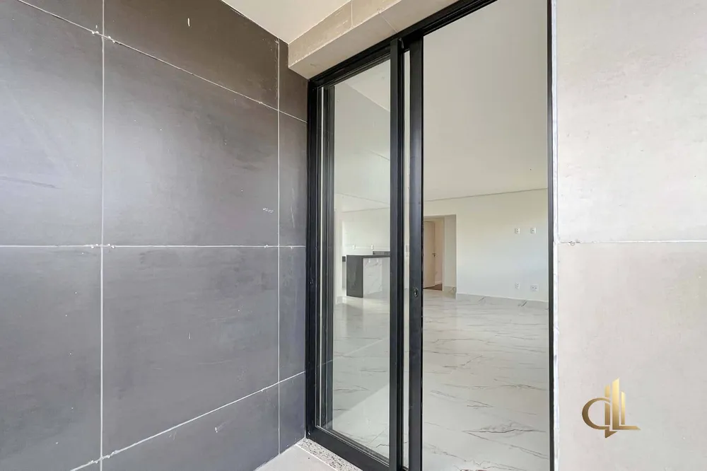 Apartamento, 3 quartos, 180 m² - Foto 2