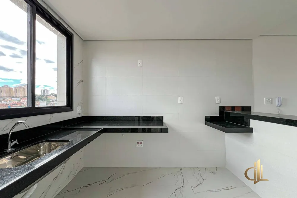 Apartamento, 3 quartos, 180 m² - Foto 1