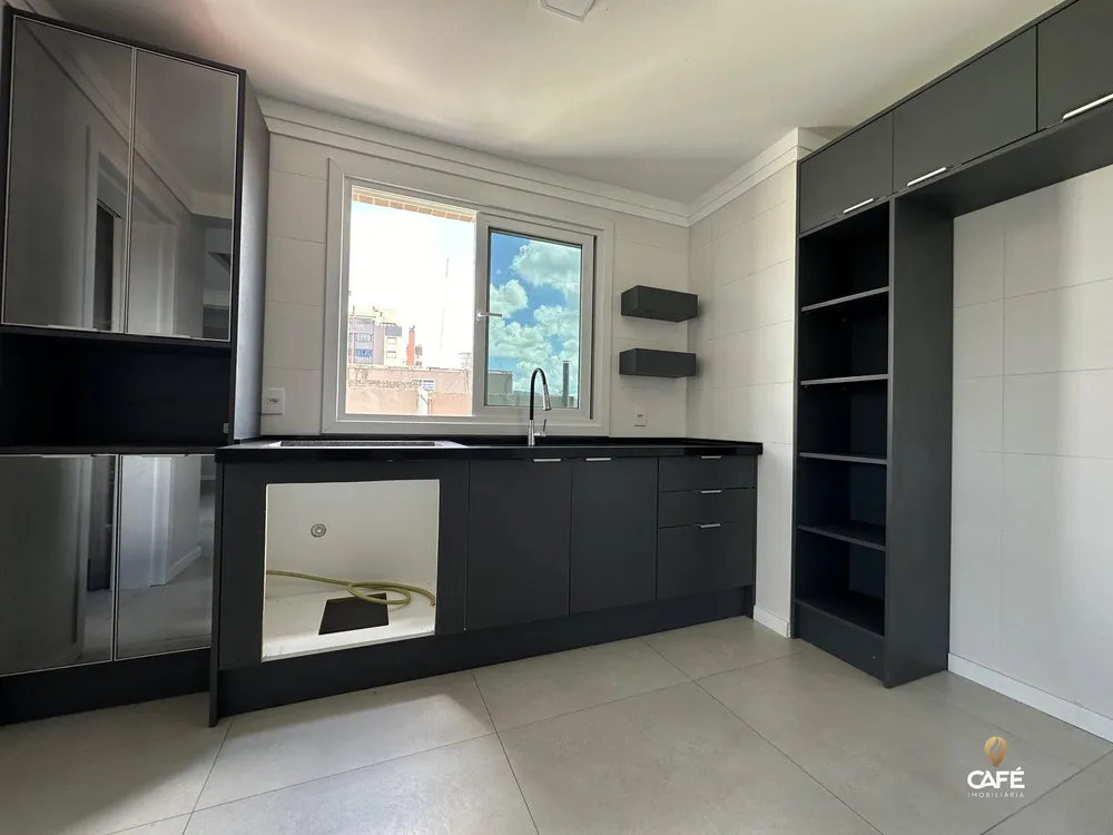 Apartamento, 3 quartos, 168 m² - Foto 1