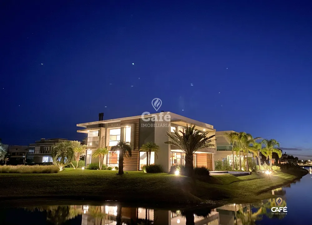 Casa, 5 quartos, 481 m² - Foto 1