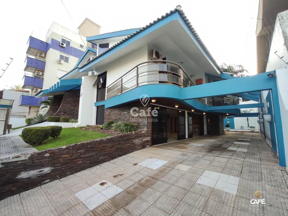 Casa, 6 quartos, 650 m² - Foto 1